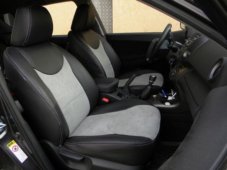 AUTOPOTAHY Toyota Rav 4  2008  predné sedadlá ALCANTARA  ORIGINAL PRODUCT MAD AUTOPOTAHY Toyota Rav 4  2008  predné sedadlá ALCANTARA  ORIGINAL PRODUCT MAD
