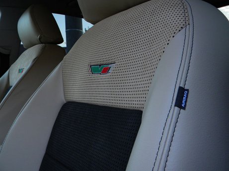 AUTOPOTAHY Škoda Octavia 2 gen.  predne sedadlá s Logom ALCANTARA ORIGINAL PRODUCT MAD AUTOPOTAHY Škoda Octavia 2 gen.  predne sedadlá s Logom ALCANTARA ORIGINAL PRODUCT MAD