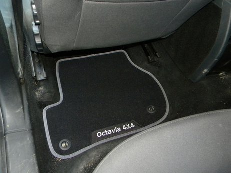 Škoda Octavia 2. generácie 4x 4 zadné
