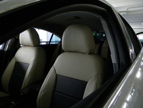 AUTOPOTAHY Opel Insignia 2009  predné sedadlá  ORIGINAL PRODUCT MAD AUTOPOTAHY Opel Insignia 2009  predné sedadlá  ORIGINAL PRODUCT MAD