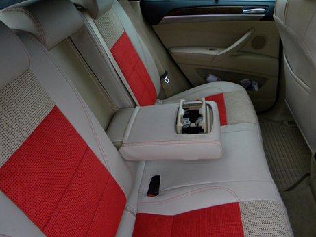 AUTOPOTAHY BMW X6  2011 , elektircké sedadlá , detail 3D logo , Lakťové opierky,Alcanatara ORIGINAL PRODUCT MAD AUTOPOTAHY BMW X6  2011 , elektircké sedadlá , detail 3D logo , Lakťové opierky,Alcanatara ORIGINAL PRODUCT MAD