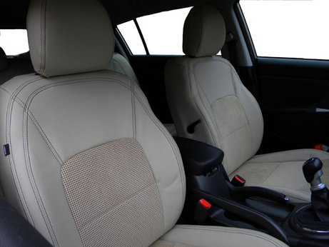 AUTOPOTAHY Kia Sportage 2011  Interiér, lakťové opierky, Alcantara ORIGINAL PRODUCT MAD AUTOPOTAHY Kia Sportage 2011  Interiér, lakťové opierky, Alcantara ORIGINAL PRODUCT MAD