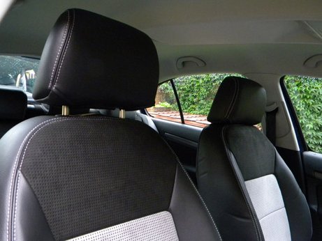 AUTOPOTAHY Škoda Octavia 2 generacie , Alcantara ILL Silver ORIGINAL PRODUCT MAD AUTOPOTAHY Škoda Octavia 2 generacie , Alcantara ILL Silver ORIGINAL PRODUCT MAD